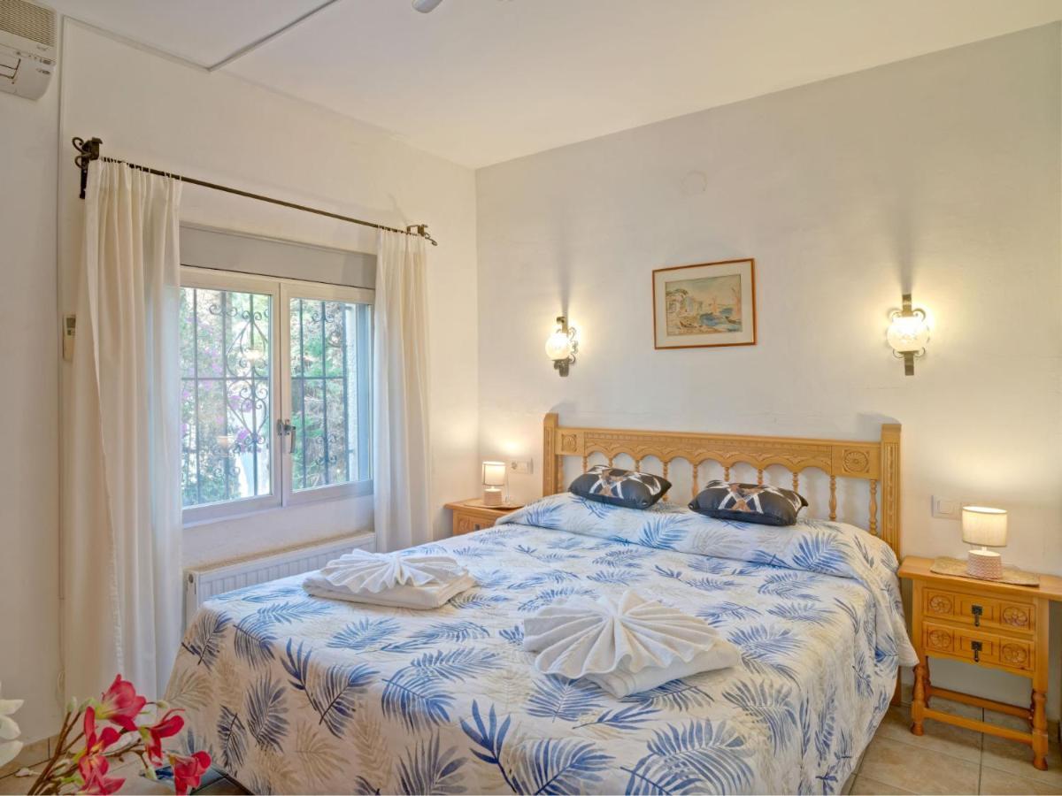 Holiday Home Villa Servinola By Interhome Калпе Екстериор снимка